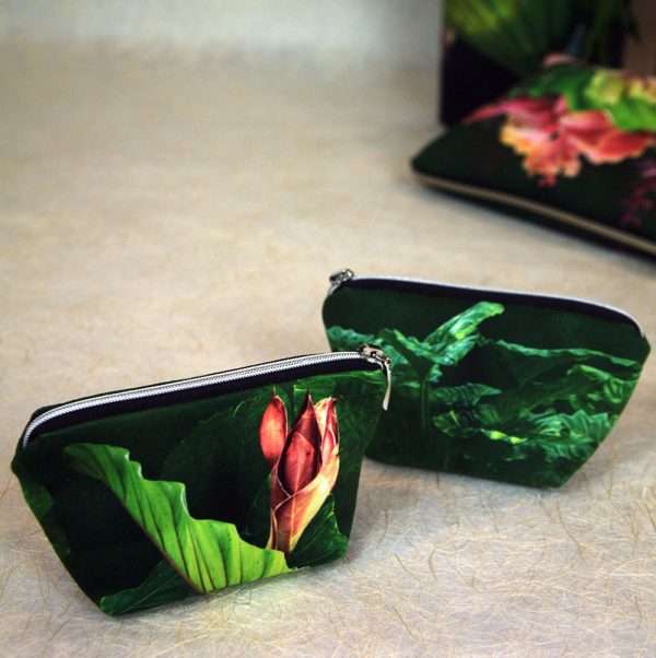 Mini trousse velours, fermeture zip, motif floral tropical, verts, rouge - 6x9x15cm