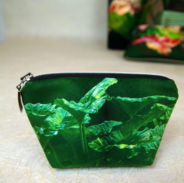 Mini trousse velours, fermeture zip, motif floral tropical, verts, rouge - 6x9x15cm – Image 3