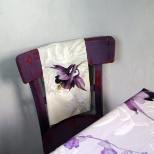 Torchon rectangle en coton, motifs floraux et graphiques, tons violet, gris et blanc - 45x68cm