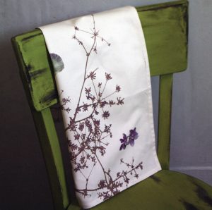 Torchon rectangle en coton, imprimé motif graphique ombelles de fenouil et pétales hortensias, tons pastels – 45x68cm