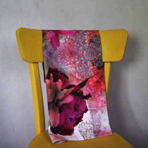 Torchon rectangle en coton, imprimé motifs floral Pivoines, camaïeu rouge et rose, graphisme – 45x68cm