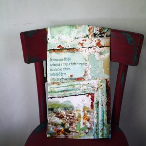 Torchon rectangle en coton, motifs abstraits et végétaux, tons vert, jaune, rouille, gris et blanc - 45x68cm